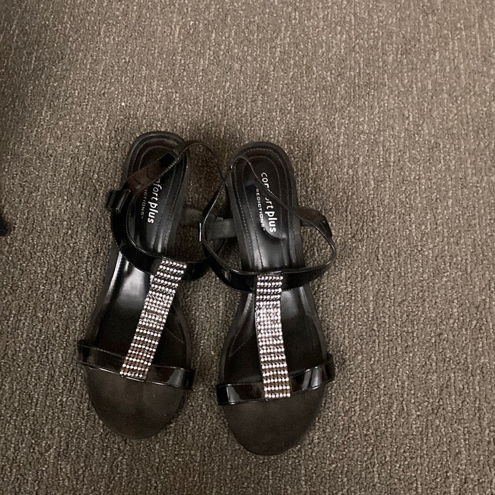 Black homecoming heels